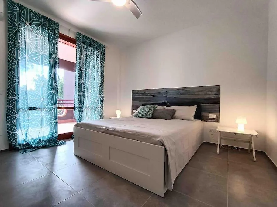 Blue Holiday Da Marco Apartment Letojanni