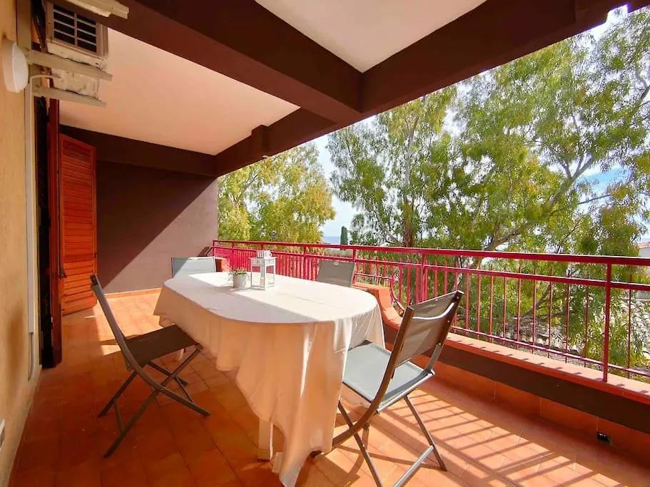 Blue Holiday Da Marco Apartment Letojanni